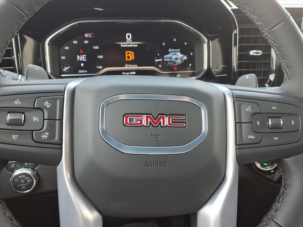 new 2025 GMC Sierra 1500 car, priced at $55,270