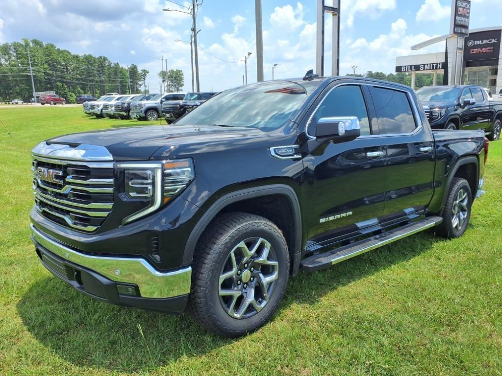 new 2025 GMC Sierra 1500 car, priced at $55,770