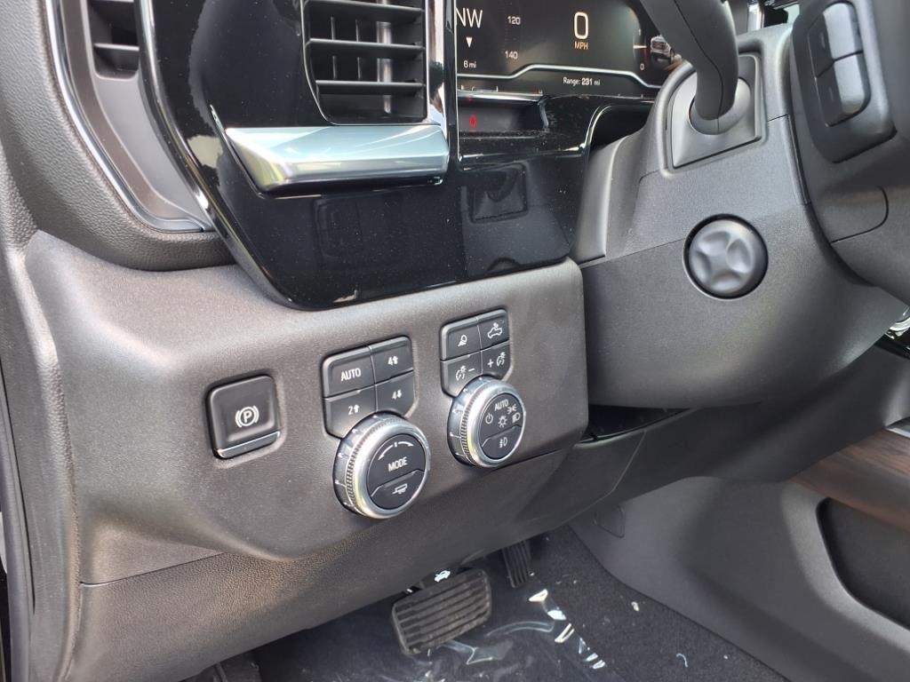 new 2025 GMC Sierra 1500 car