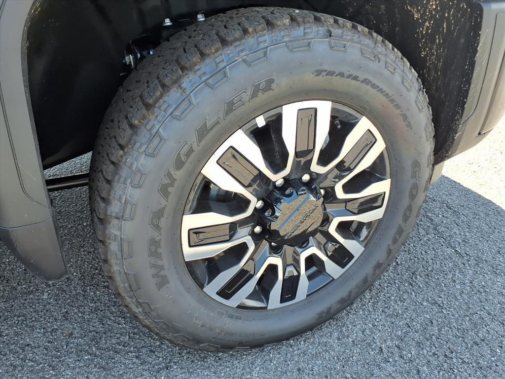 new 2025 GMC Sierra 2500 car, priced at $88,530