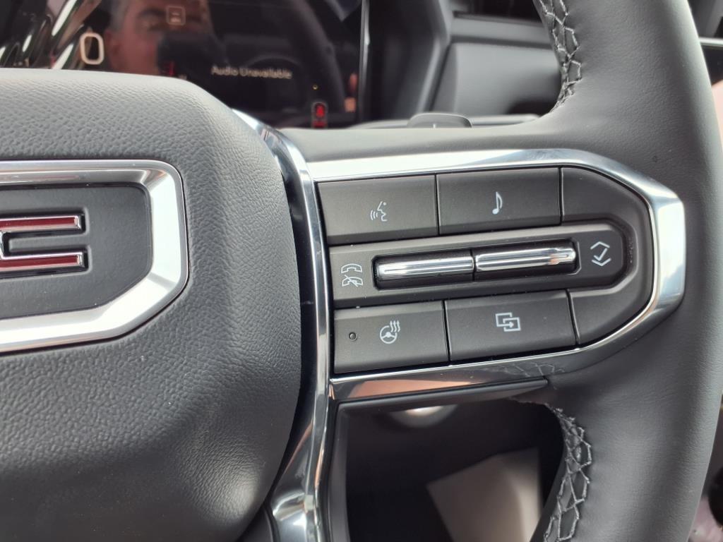 new 2025 GMC Terrain car, priced at $32,140