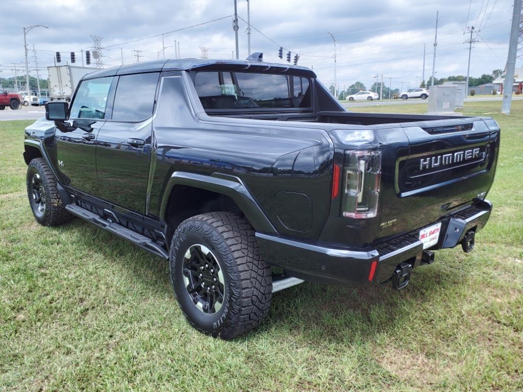 new 2024 GMC HUMMER EV Pickup car