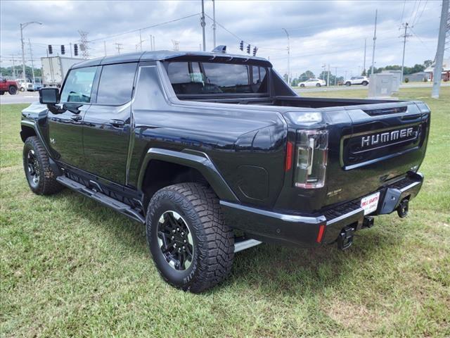 new 2024 GMC HUMMER EV Pickup car