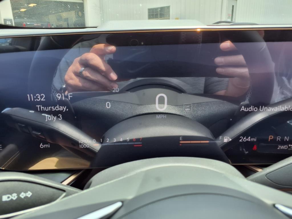 new 2025 Buick Envision car, priced at $38,240