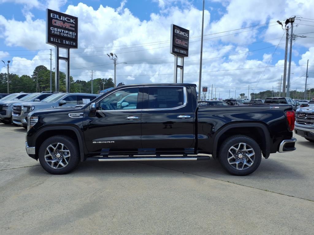new 2025 GMC Sierra 1500 car, priced at $56,270
