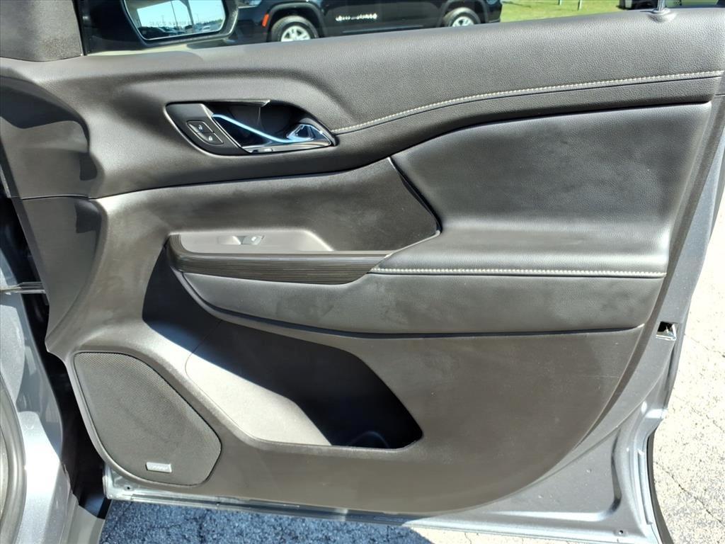 used 2021 GMC Acadia car, priced at $24,897