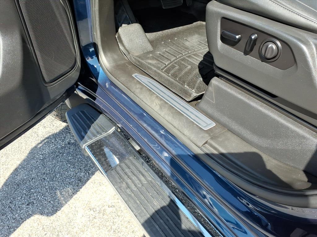 used 2021 GMC Sierra 1500 car, priced at $38,950