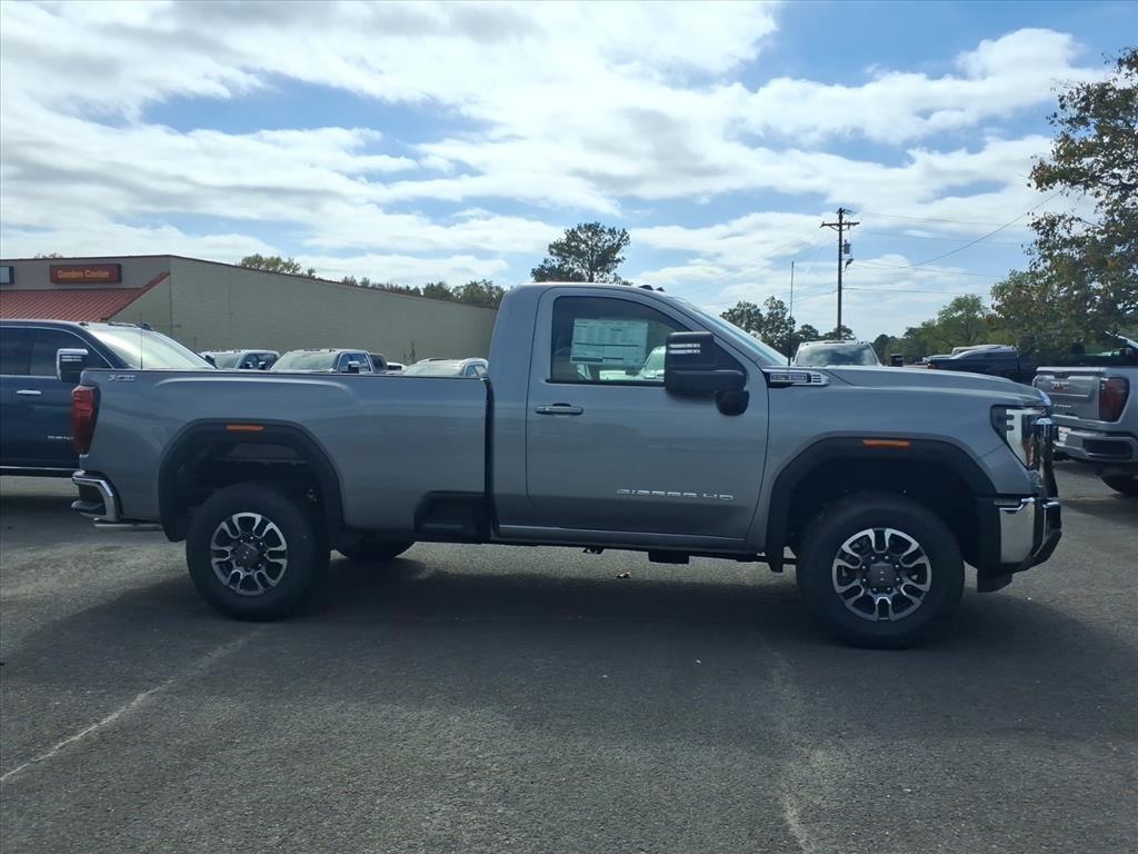 new 2025 GMC Sierra 2500 car, priced at $53,560