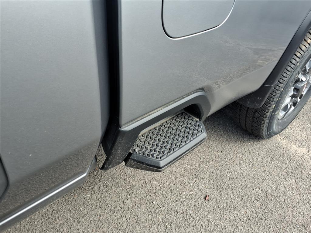 new 2025 GMC Sierra 2500 car, priced at $53,560