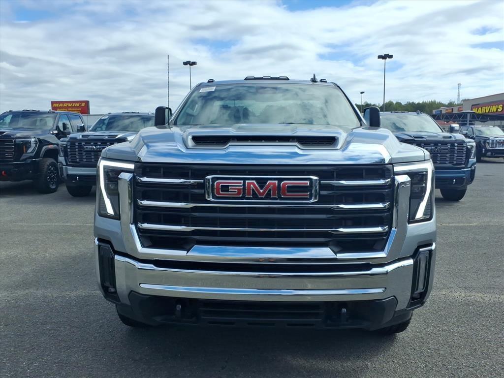 new 2025 GMC Sierra 2500 car, priced at $53,560