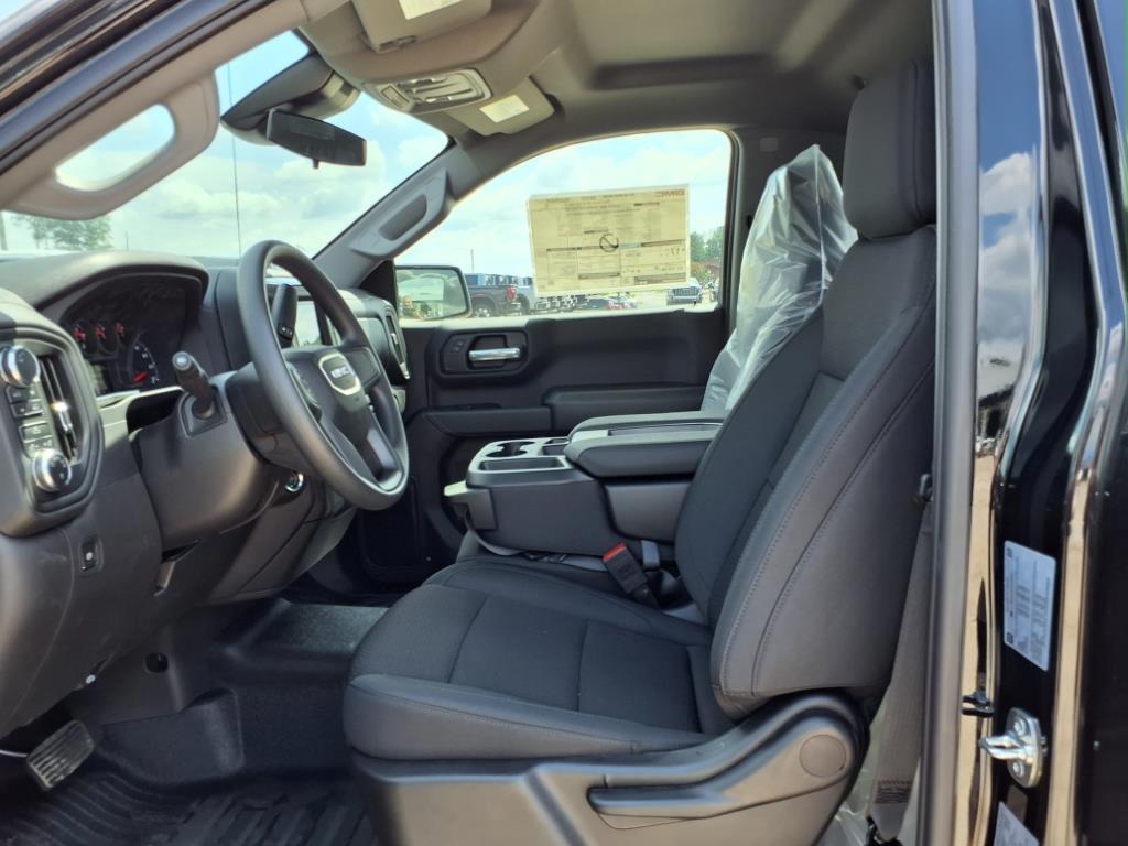 new 2025 GMC Sierra 1500 car, priced at $36,425