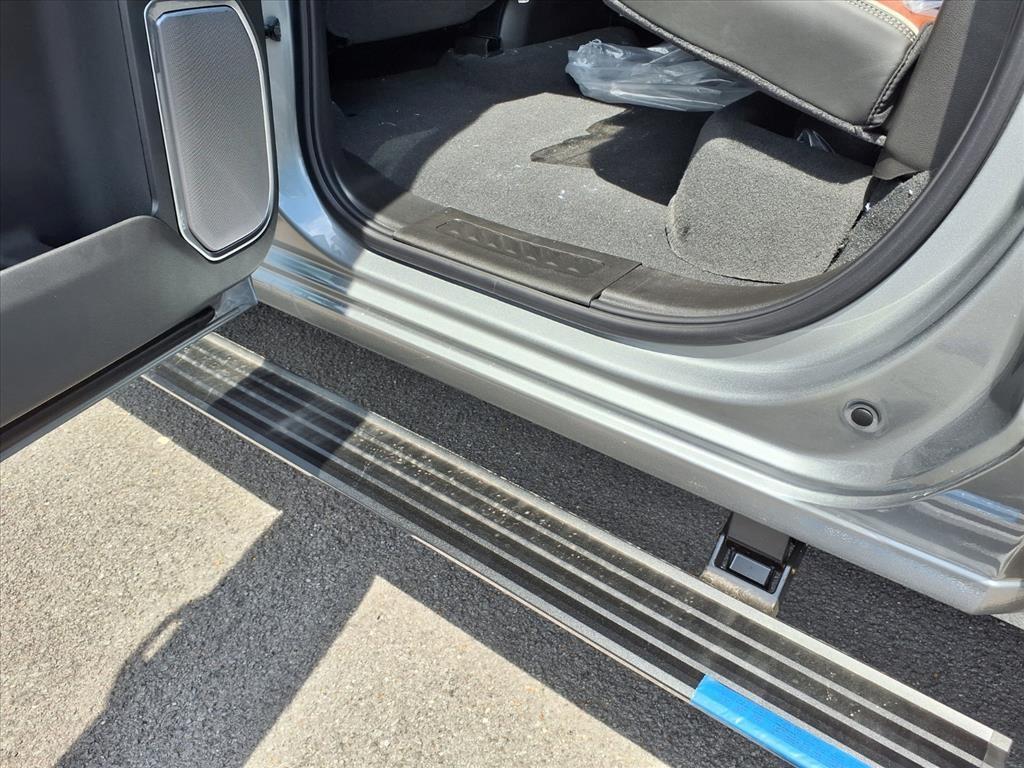 new 2025 GMC Sierra 2500 car, priced at $88,530