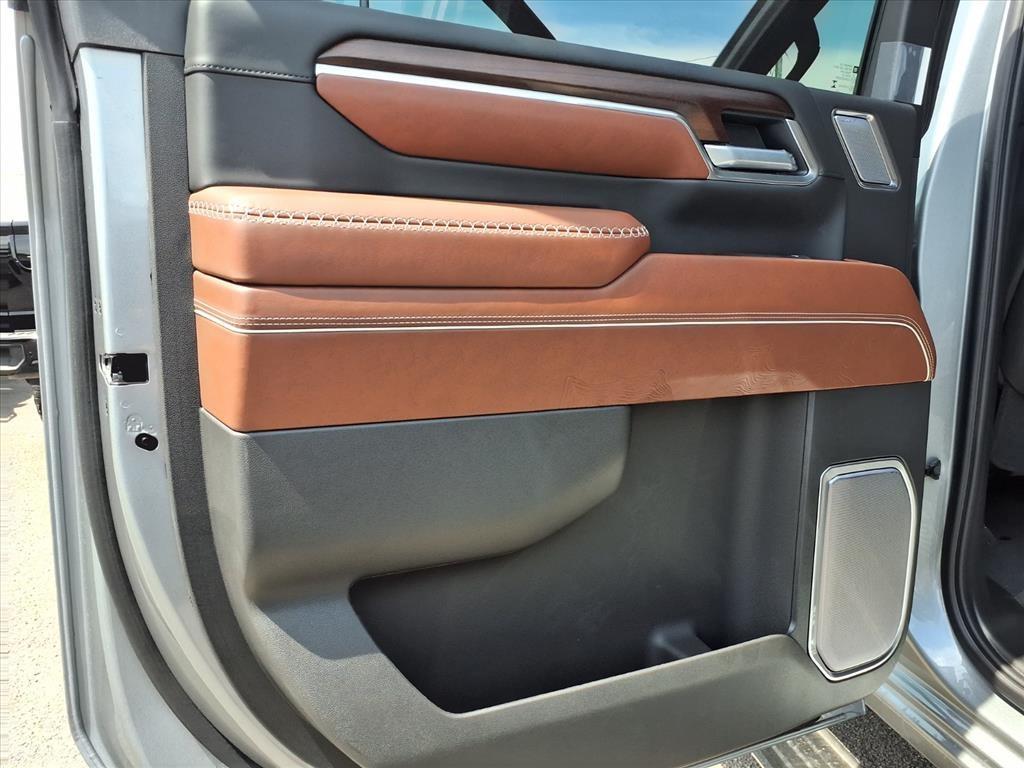 new 2025 GMC Sierra 2500 car, priced at $86,530