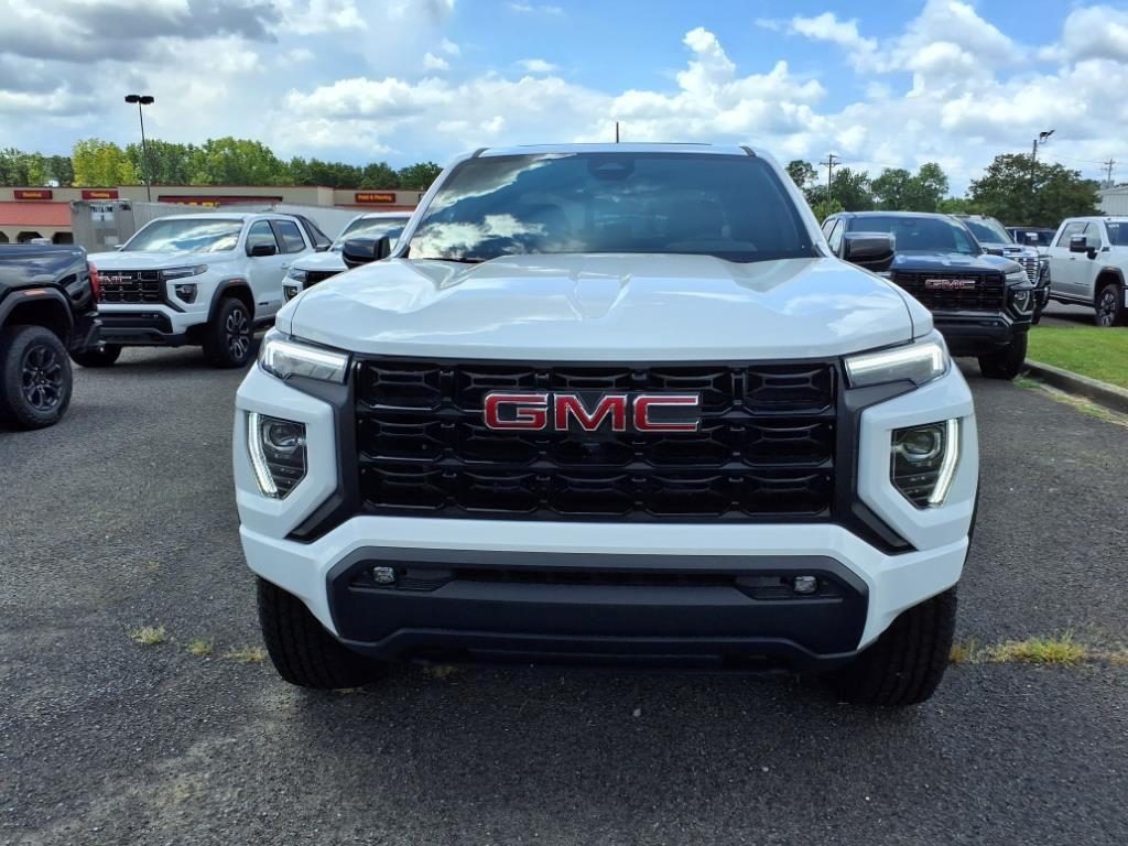new 2025 GMC Canyon car, priced at $47,175