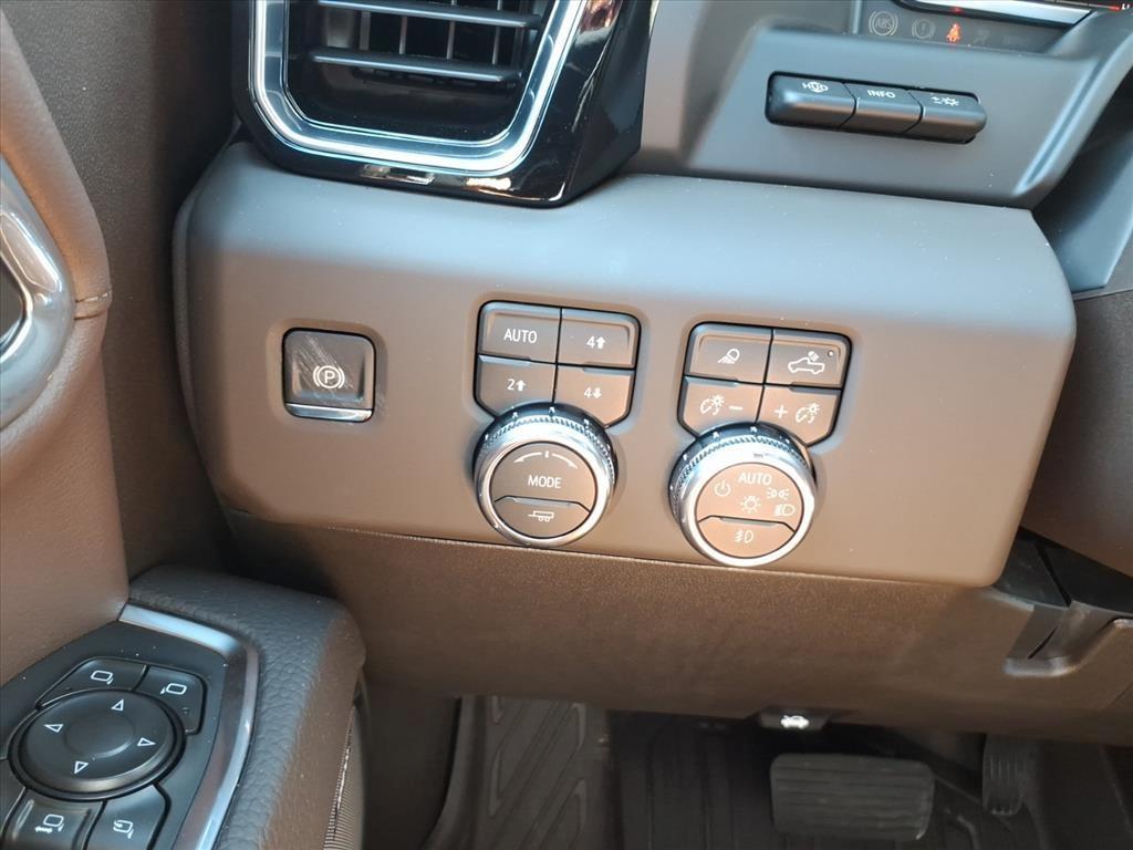 new 2026 GMC Sierra 2500 car, priced at $85,699