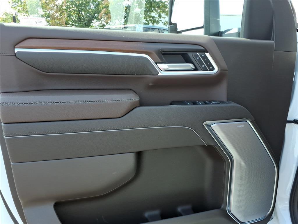 new 2026 GMC Sierra 2500 car, priced at $85,699