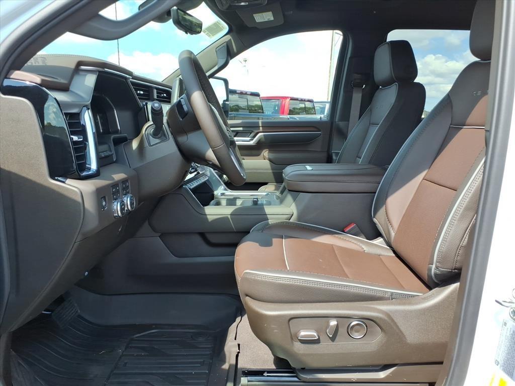 new 2026 GMC Sierra 2500 car, priced at $85,699