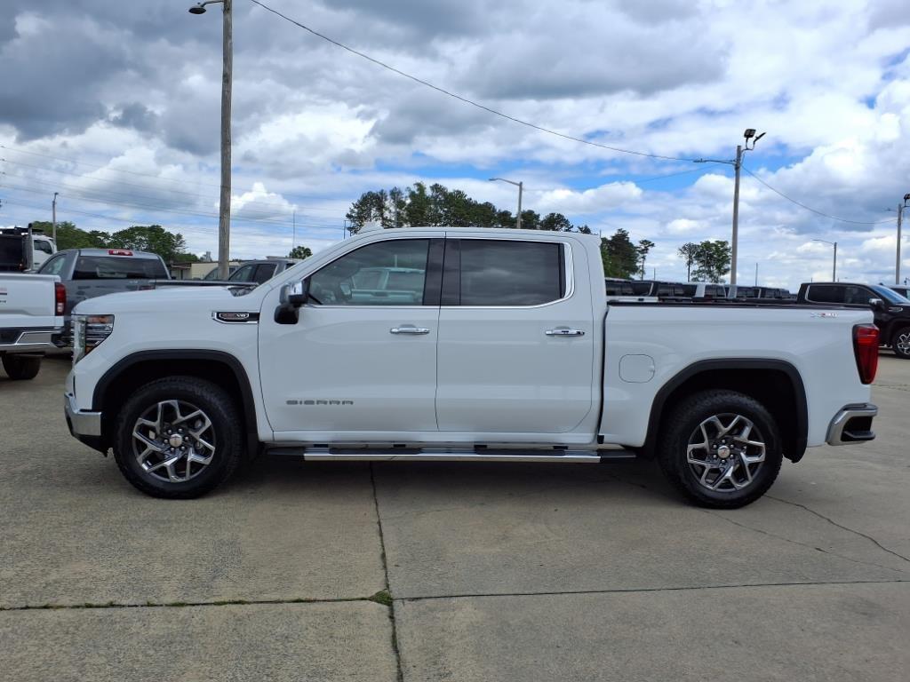 new 2025 GMC Sierra 1500 car, priced at $58,565