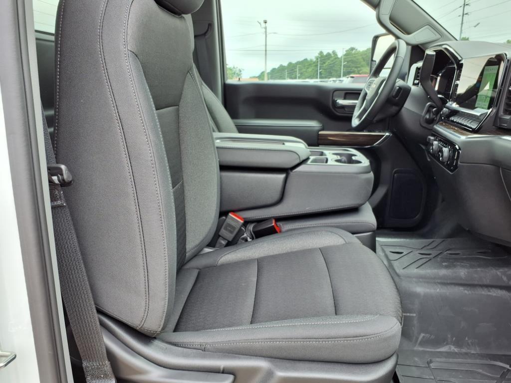 used 2025 Chevrolet Silverado 2500 car, priced at $48,987