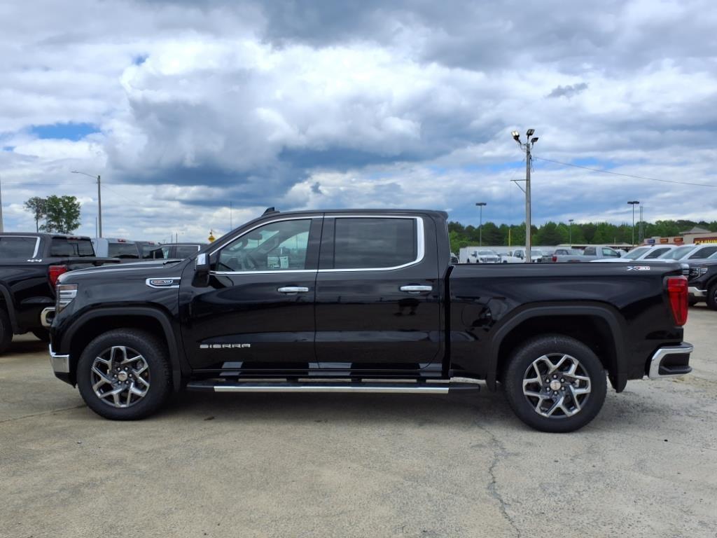 new 2025 GMC Sierra 1500 car, priced at $59,060