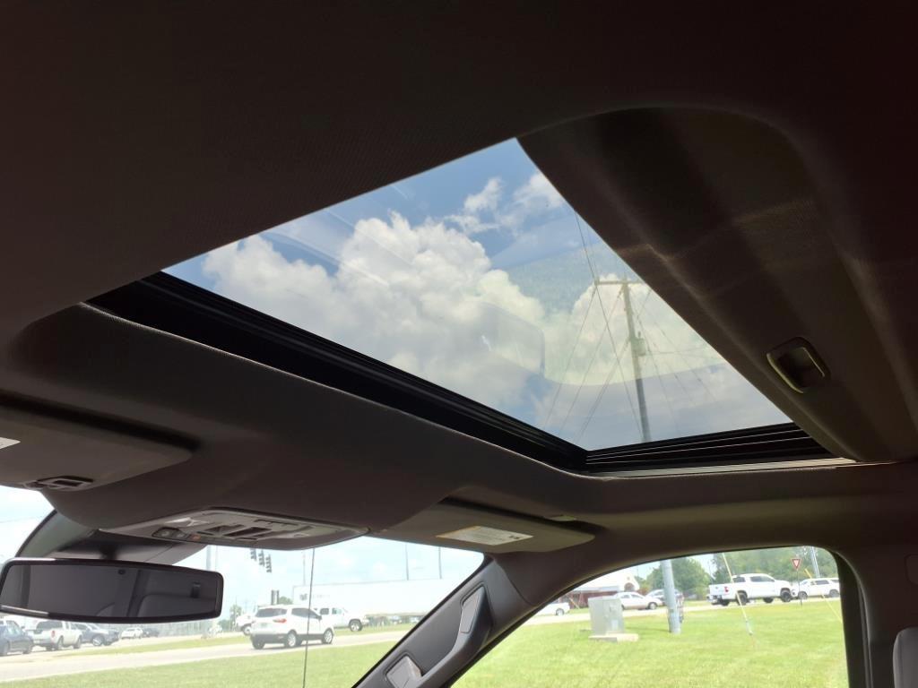 new 2025 GMC Sierra 1500 car, priced at $56,560