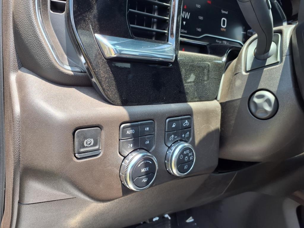 new 2025 GMC Sierra 1500 car, priced at $56,560