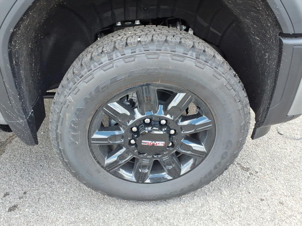 new 2026 GMC Sierra 2500 car, priced at $84,199