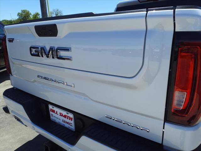 new 2024 GMC Sierra 1500 car, priced at $74,405