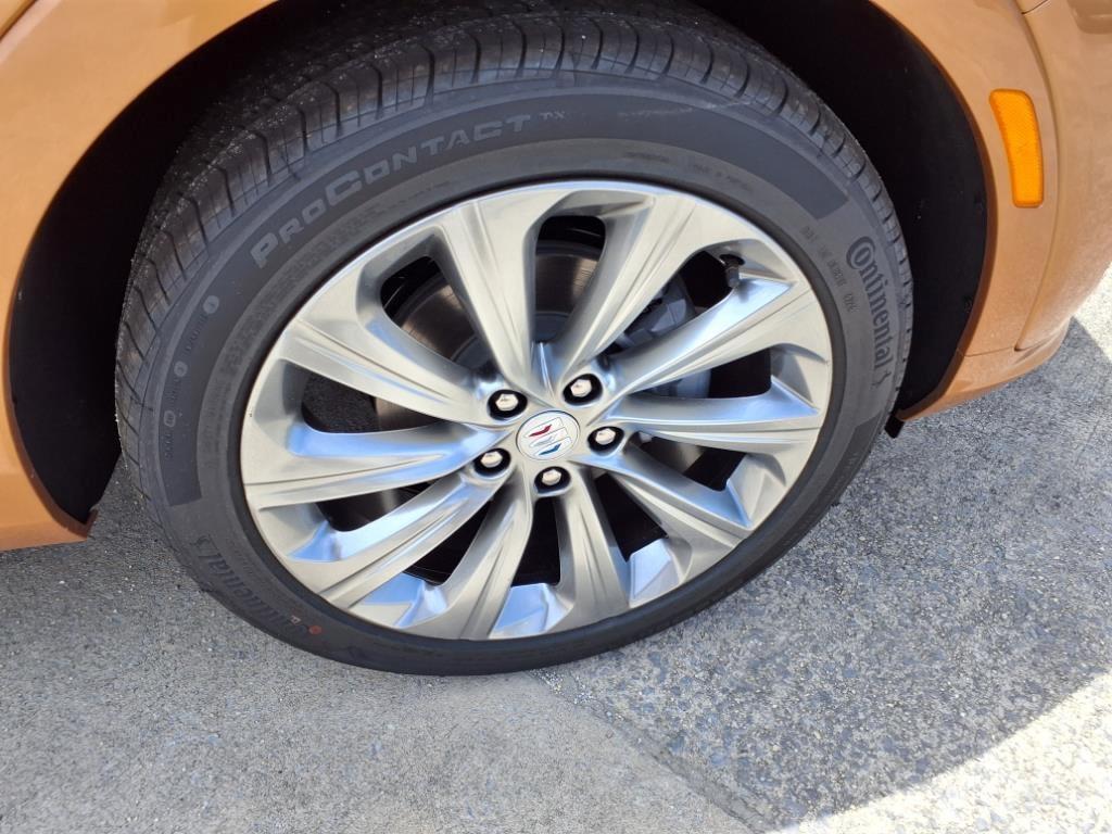 new 2025 Buick Envista car, priced at $29,740