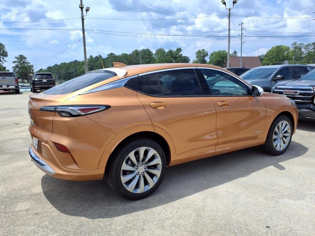 new 2025 Buick Envista car, priced at $29,740
