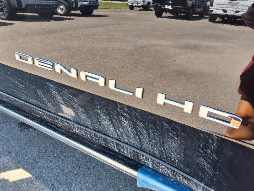 new 2025 GMC Sierra 2500 car, priced at $79,460