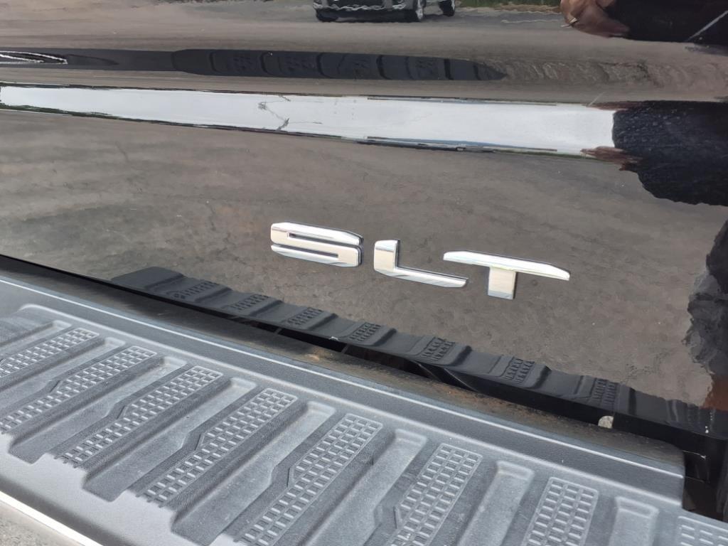 used 2022 GMC Sierra 1500 car, priced at $41,934