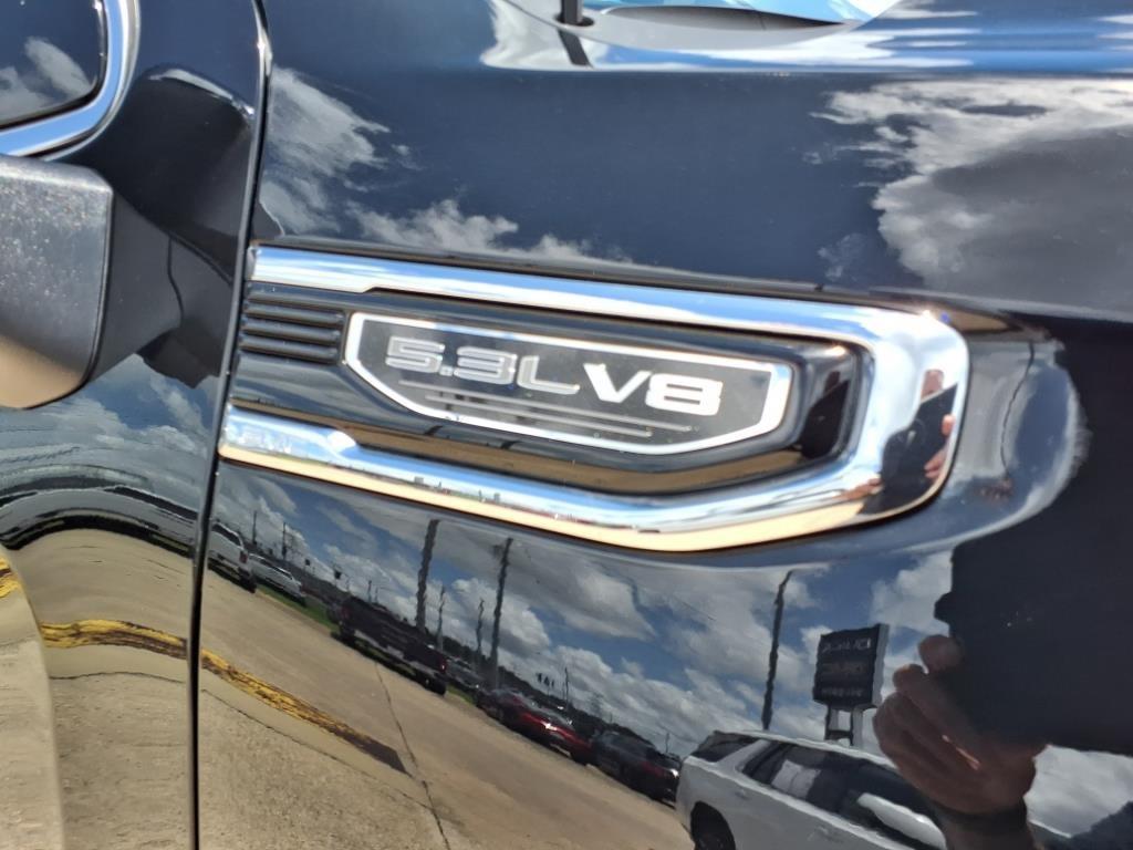 new 2025 GMC Sierra 1500 car, priced at $56,070