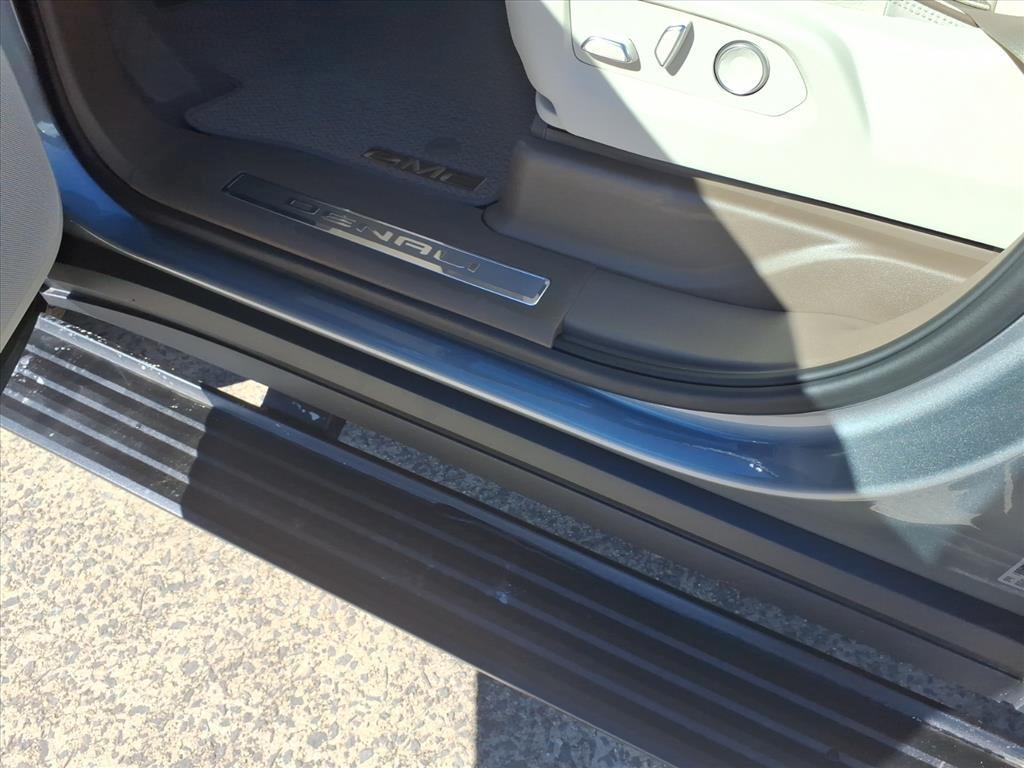 new 2026 GMC Yukon XL car, priced at $95,845