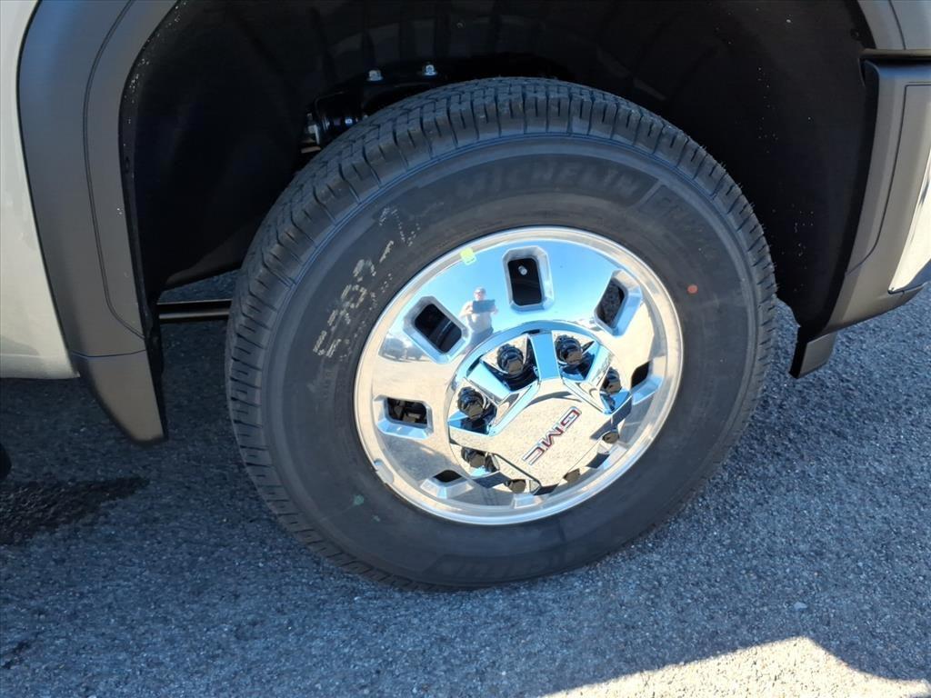 new 2026 GMC Sierra 3500 car, priced at $71,765