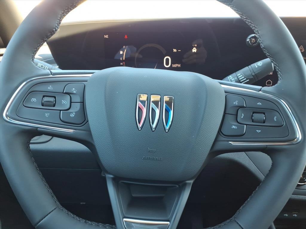 new 2025 Buick Envista car