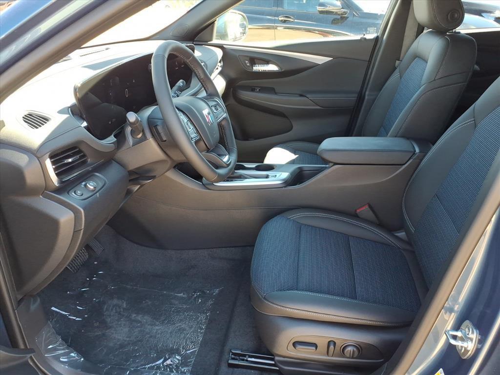new 2025 Buick Envista car