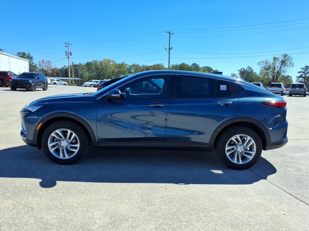 new 2025 Buick Envista car