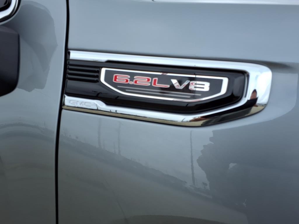 new 2025 GMC Sierra 1500 car, priced at $64,145
