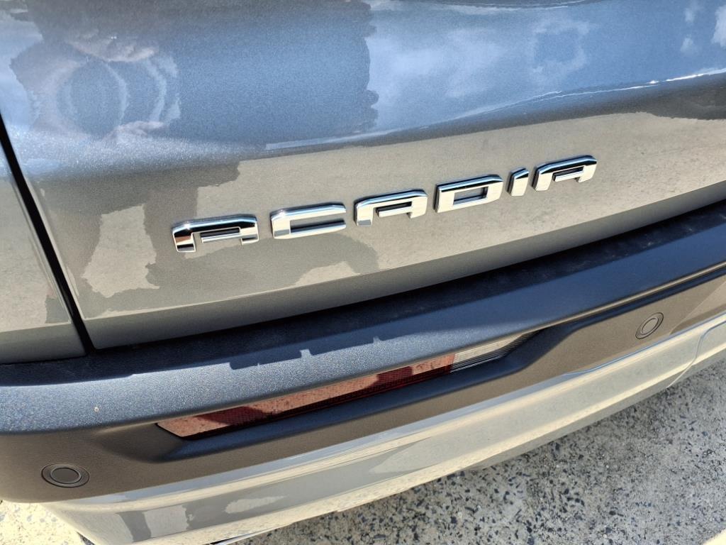 new 2025 GMC Acadia car, priced at $43,090