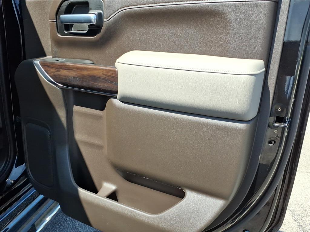 used 2021 GMC Sierra 1500 car, priced at $43,385