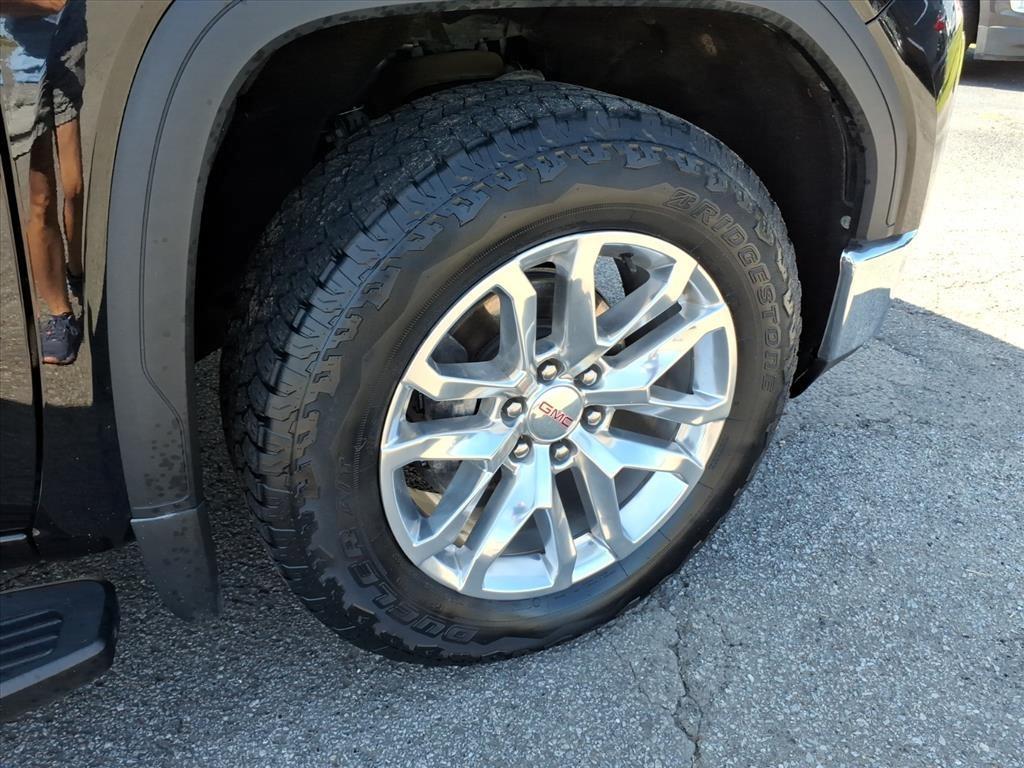 used 2021 GMC Sierra 1500 car, priced at $43,385