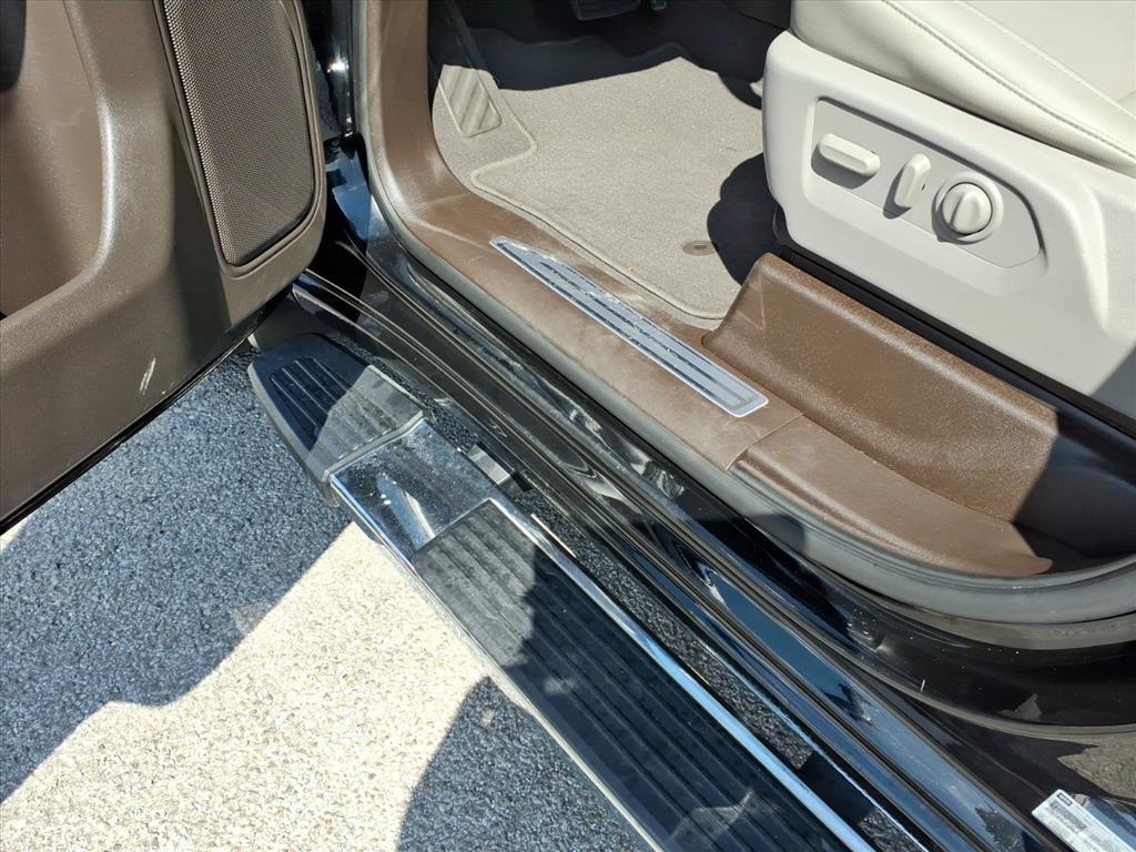 used 2021 GMC Sierra 1500 car, priced at $43,385