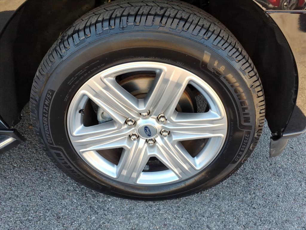 used 2020 Ford Expedition car, priced at $26,922