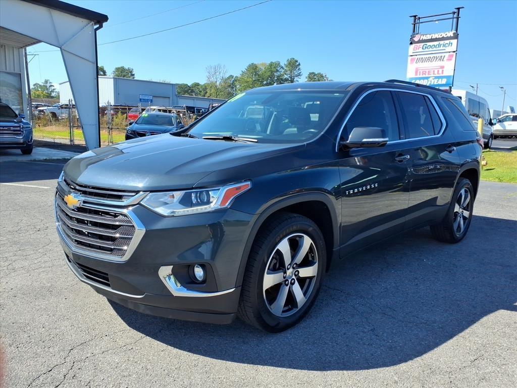 used 2019 Chevrolet Traverse car, priced at $21,999