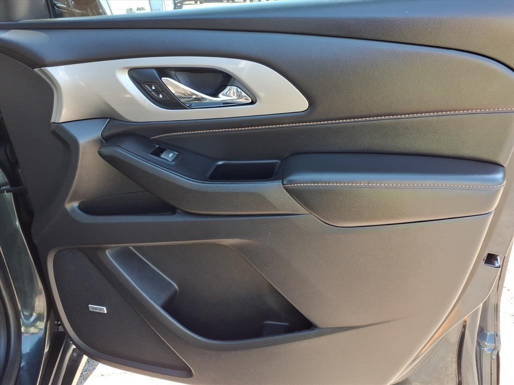 used 2019 Chevrolet Traverse car, priced at $21,999