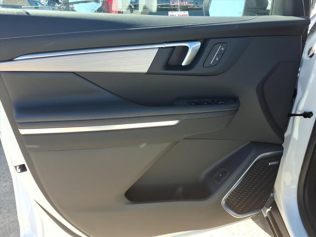 new 2026 Buick Enclave car, priced at $45,491