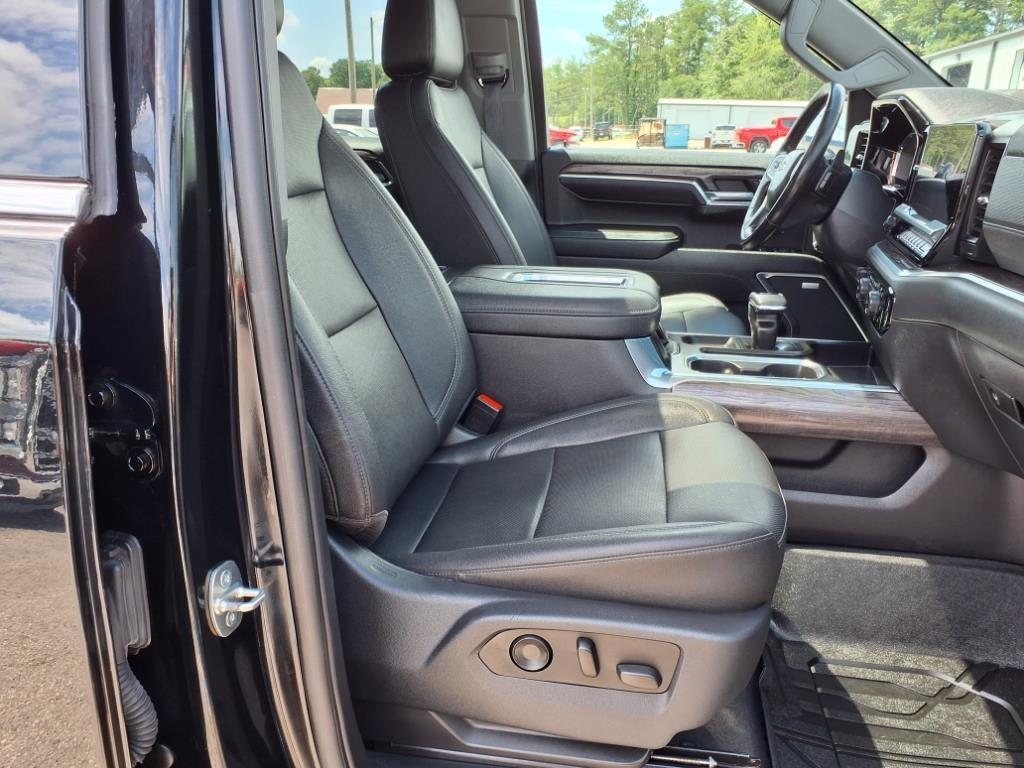 used 2022 Chevrolet Silverado 1500 car, priced at $43,897