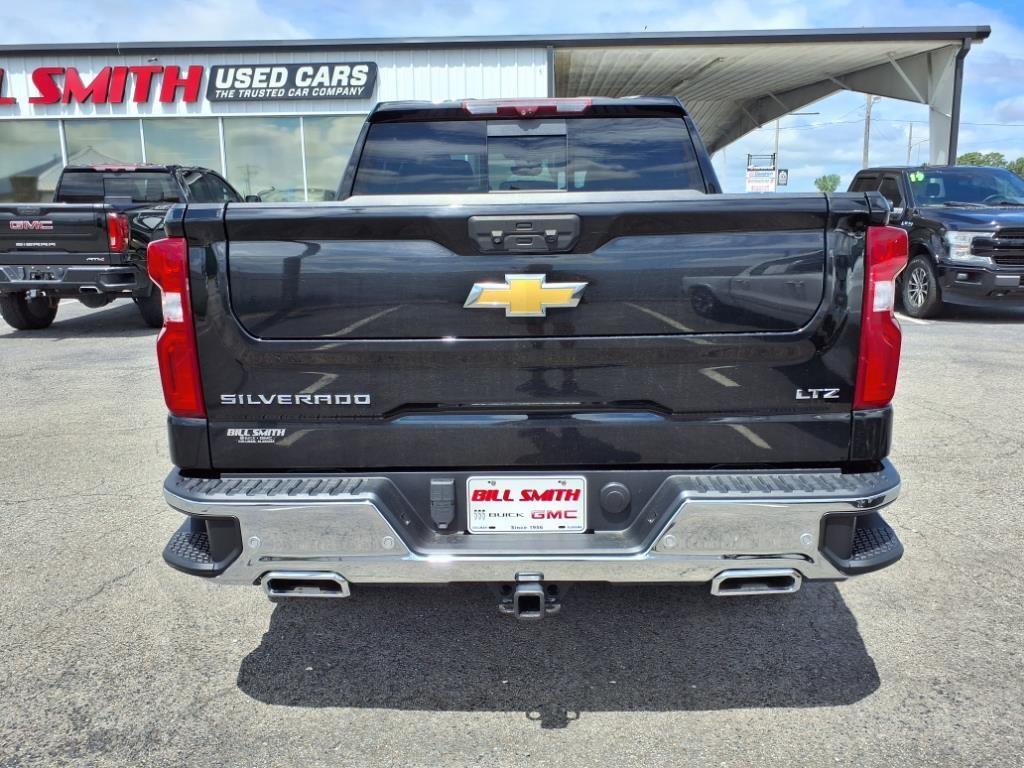 used 2022 Chevrolet Silverado 1500 car, priced at $43,897