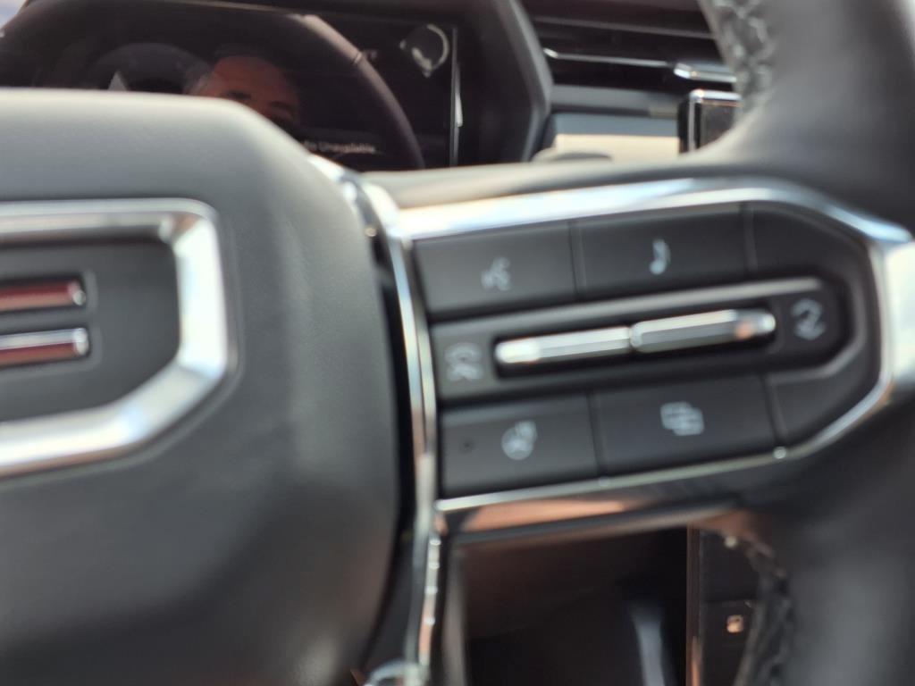 new 2025 GMC Terrain car, priced at $30,390